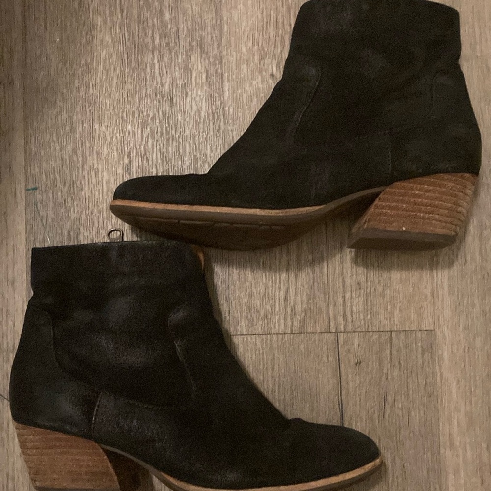 Suede ankle boots